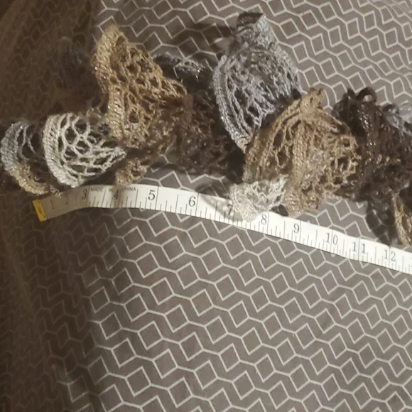 Ladies Scarf Bundle - Picture 13 of 17